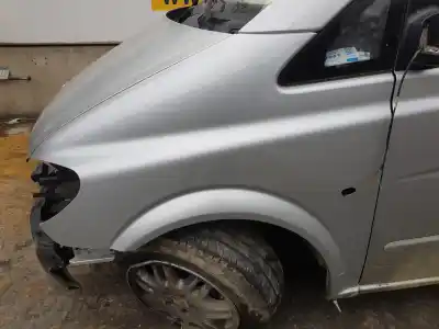Véhicule à la ferraille mercedes-benz vito basickombi 639 111 cdi compacto 639.601 de l'année 2005 alimenté 646982