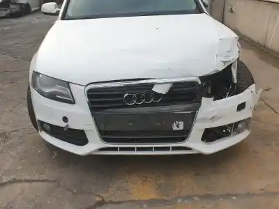 Veículo de Sucata audi a4 berlina 2.0 16v tdi clean diesel do ano 2010 alimentado caga