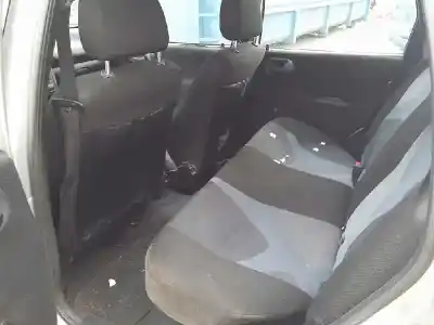 Veicolo di demolizione opel corsa b 1.0 12v dell'anno 2000 alimentato x10xe