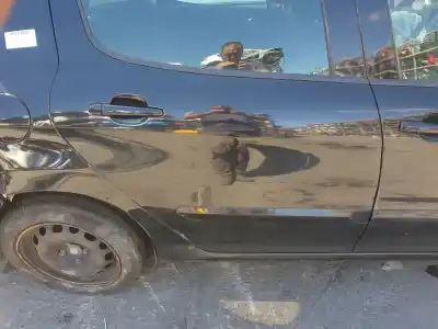 Veículo de Sucata peugeot 308 access do ano 2013 alimentado 9h06