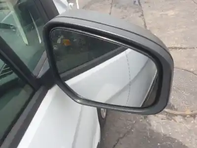 Veículo de Sucata ford transit courier b460 monospace 1.5 tdci do ano 2021 alimentado xucf