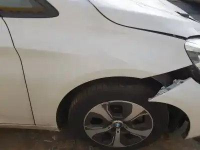 Здавання транспортного засобу bmw 2 active tourer (f45) 216 d року 2017 потужний b37c15a