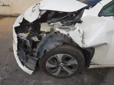 Здавання транспортного засобу bmw 2 active tourer (f45) 216 d року 2017 потужний b37c15a