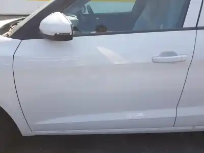 Vehicul casat audi a1 sportback (gba) dlaa al anului 2023 alimentat dlaa