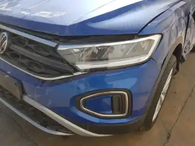 Veículo de Sucata volkswagen troc 1.6 tdi do ano 2023 alimentado dxdb