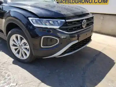 Veículo de Sucata volkswagen troc a11 sport do ano 2023 alimentado dxdb