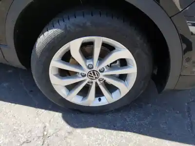 Veículo de Sucata volkswagen troc a11 sport do ano 2023 alimentado dxdb