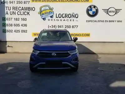 Veicolo di demolizione VOLKSWAGEN TROC A11 Sport dell'anno 2023 alimentato DXDB