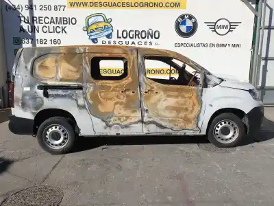 Veículo de Sucata fiat doblo 1.5 jtd do ano 2022 alimentado yh01