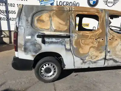 Veículo de Sucata fiat doblo 1.5 jtd do ano 2022 alimentado yh01