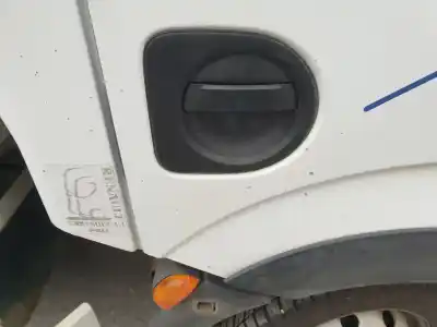 Veicolo di demolizione renault maxity 2.5 d dell'anno 2007 alimentato k9k780k9k782