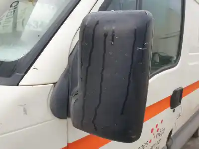 Здавання транспортного засобу iveco daily caja cerrada 2.8 d року 2004 потужний 814043r