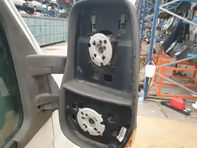 Здавання транспортного засобу iveco daily furgón 2.3 diesel cat року 2014 потужний f1ae0481v