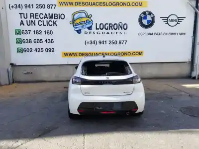 Véhicule à la ferraille peugeot 208 (p2) active de l'année 2020 alimenté hn05