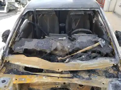 Véhicule à la ferraille peugeot 208 (p2) active de l'année 2020 alimenté hn05