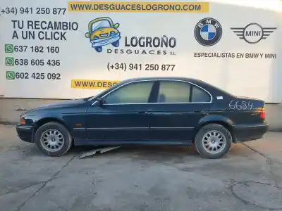 Scrapping Vehicle bmw 5 (e39) 520 d of the year 2000 powered 204d1