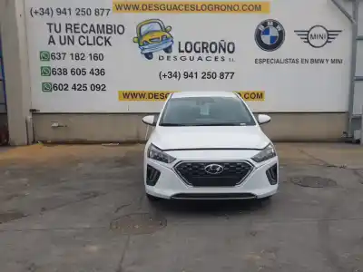 Veículo de Sucata HYUNDAI IONIQ Híbrido 104 kW do ano 2023 alimentado G4LE