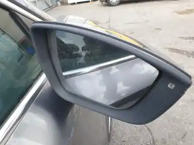 Véhicule à la ferraille seat ateca (kh7, khp) 2.0 tdi de l'année 2023 alimenté dtta