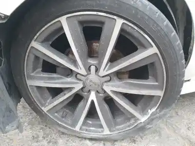 Veículo de Sucata audi a1 (8x1, 8xk) 1.0 tfsi do ano 2015 alimentado chzb