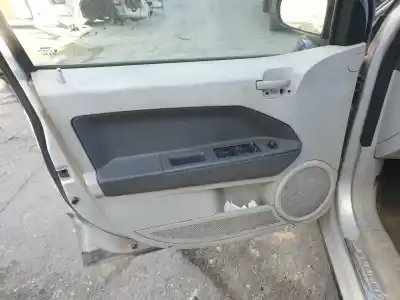 Veicolo di demolizione dodge caliber 2.0 16v crd dell'anno 2007 alimentato ecd