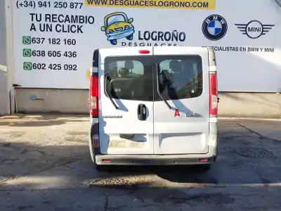 Veicolo di demolizione renault trafic combi 2.5 dci d fap dell'anno 2013 alimentato m9r692