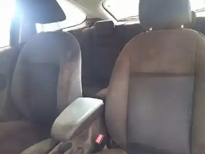 Veículo de Sucata ford focus ii sedán (db_, fch, dh) 2.0 tdci do ano 2005 alimentado g6da