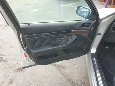 Veículo de Sucata bmw 5 (e39) 525 d do ano 2003 alimentado 256d1