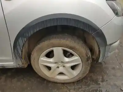 Veículo de Sucata dacia sandero 1.5 dci do ano 2013 alimentado k9k612