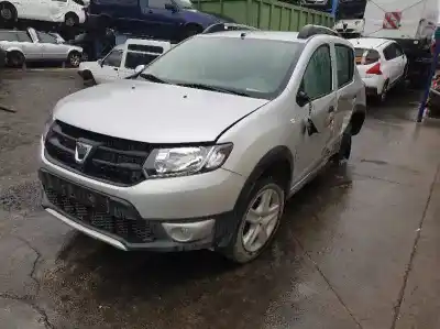Veículo de Sucata dacia sandero 1.5 dci do ano 2013 alimentado k9k612