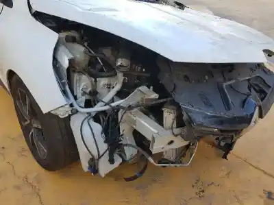 Veicolo di demolizione renault clio iv (bh_) 1.5 dci 90 dell'anno 2015 alimentato k9k608