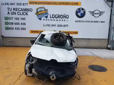 Veículo de Sucata RENAULT CLIO IV (BH_) 1.5 dCi 90 do ano 2015 alimentado K9K608