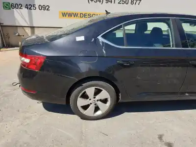 Здавання транспортного засобу skoda superb 2.0 tdi року 2018 потужний crlb