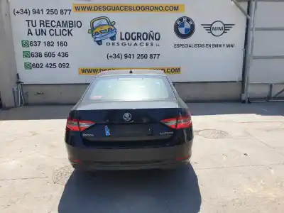 Hurda Aracı skoda superb 2.0 tdi yılın 2017 güçlü crlb