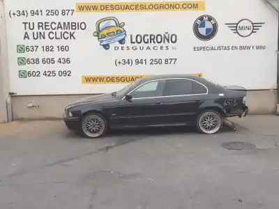 Veículo de Sucata bmw 5 (e39) 520 d do ano 2002 alimentado 204d1