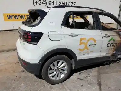 Veículo de Sucata volkswagen tcross c11 basis do ano 2023 alimentado dlac