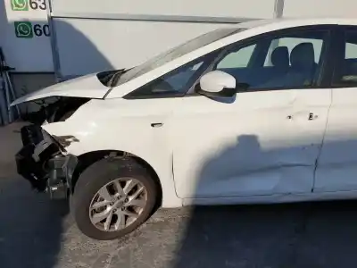 Veículo de Sucata kia carens iv 1.6 gdi do ano 2018 alimentado g4fd