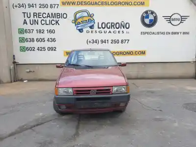 Véhicule à la ferraille FIAT UNO (146_) 70 I.E. 1.4 de l'année 1992 alimenté 160A1046