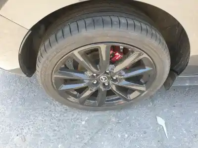 Veículo de Sucata mazda 3 berlina bp zenithx do ano 2022 alimentado hf