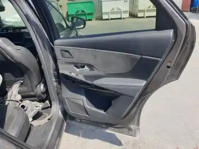 Vehicul casat ds 7 crossback 1.6 al anului 2020 alimentat 5g06
