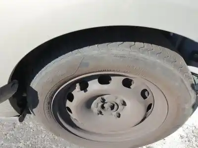 Veículo de Sucata ford tourneo courier b460 monospace 1.5 tdci do ano 2015 alimentado xvcc