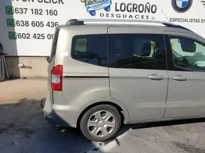 Veículo de Sucata ford tourneo courier b460 monospace 1.5 tdci do ano 2015 alimentado xvcc