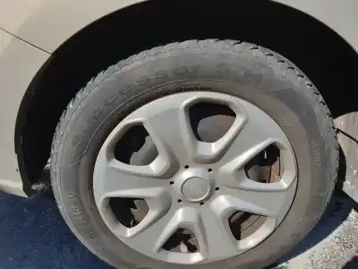 Veículo de Sucata ford tourneo courier b460 monospace 1.5 tdci do ano 2015 alimentado xvcc