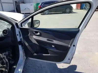 Veículo de Sucata renault clio iv (bh_) 1.5 dci 90 do ano 2018 alimentado k9k638