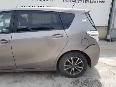 Veicolo di demolizione toyota verso 1.6 d-4d cat dell'anno 2014 alimentato n47c16a 1ww