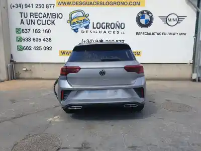 Veicolo di demolizione volkswagen troc 2.0 tdi dell'anno 2022 alimentato dtta