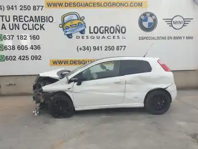 Veículo de Sucata fiat punto (evo) (199) 1.3 16v jtd cat do ano 2007 alimentado 2342241
