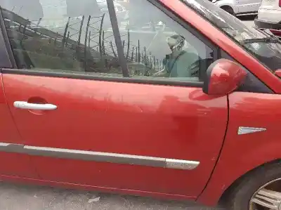 Veículo de Sucata renault scenic ii 1.9 dci diesel do ano 2004 alimentado f9q812