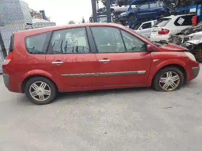 Veículo de Sucata renault scenic ii 1.9 dci diesel do ano 2004 alimentado f9q812