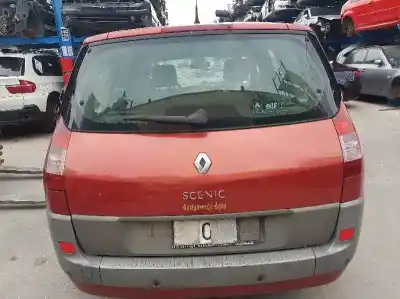 Scrapping Vehicle renault scénic ii (jm0/1_) 1.9 dci (jm0g, jm12, jm1g, jm2c) of the year 2004 powered f9q812