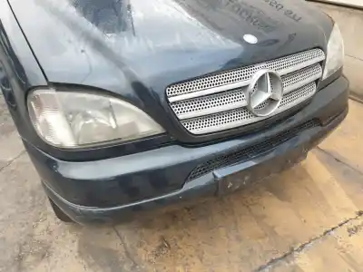 Здавання транспортного засобу mercedes-benz clase m (w163) ml 270 cdi (163.113) року 1999 потужний 612963